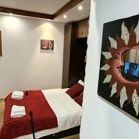 Tantra 5 Magheru Apartament